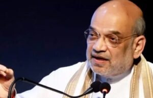 सदन में राहुल के व्यवहार पर भड़के अमित शाह