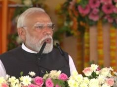 पीएम मोदी ने प्रोटोकॉल से भी 40 मिनट ज्यादा समय बाबा विश्वनाथ और भक्तों के साथ बिताया