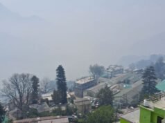 पहाड़ों में बूंदाबांदी से मैदान में गिरा पारा, आज भी ओलावृष्टि और तूफान की चेतावनी