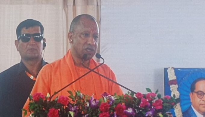 अब करें खुद का रोजगार: ग्रामीण युवाओं के लिए बड़ी खुशखबरी, यूपी सरकार दे रही 10 लाख तक लोन