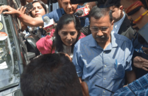 शराब घोटाला मामला: दिल्ली हाईकोर्ट पहुंचे अरविंद केजरीवाल