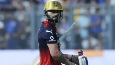 Photo of विराट कोहली की चोट से बेंगलुरु को लगा बड़ा झटका, क्या अगले मैच से होंगे बाहर?