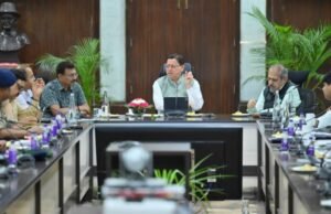 उत्तराखंड: जनगणना, सबसे पहले राज्यपाल और सीएम करेंगे अपने आवास की स्वगणना