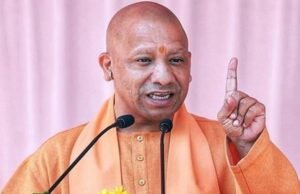 UP सरकार का बड़ा स्पष्टीकरण: ₹20 हजार न्यूनतम वेतन की खबर महज अफवाह