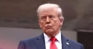 अमेरिका में डेमोक्रेट्स को मिल सकती हैं 4 अतिरिक्त सीटें, रिपब्लिकन खेमे में हलचल