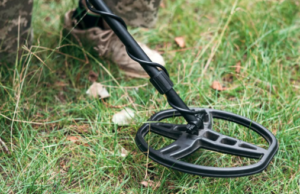 डीयू के दो कॉलेजों को बम से उड़ाने की धमकी, खाली कराया गया कैंपस