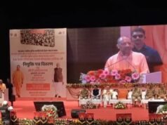 सीएम योगी ने वितरित किए नियुक्ति पत्र, बोले- अब सिफारिश और रिश्वत देकर नहीं योग्यता से मिलती है नौकरी