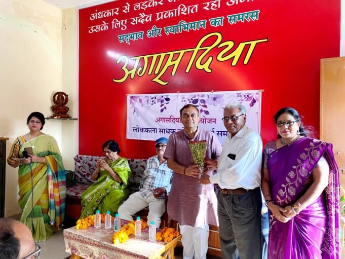 दाऊ कोदूराम वर्मा की 102वीं जयंती पर लोककला साधकों को किया गया नमन