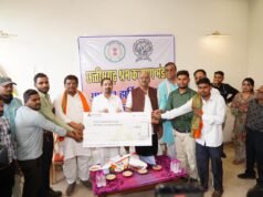 मजदूर दिवस से पहले 500 श्रमिकों को साइकिल हेतु आर्थिक सहायता, बृजमोहन ने DBT से दी राशि