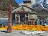 फूलों से सजने लगा बाबा केदार का धाम, आज गौरीकुंड पहुंचेगी उत्सव डोली