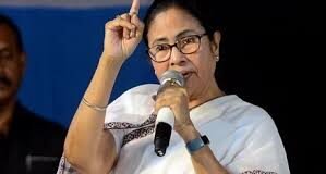 ममता का आरोप,“फर्जी मतदान के लिए केंद्रीय बलों का इस्तेमाल कर सकती है बीजेपी”