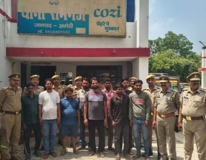 अमेठी: सरकारी जमीन पर मूर्ति स्थापना को लेकर बवाल, पत्थरबाजी में 9 आरोपी गिरफ्तार