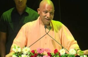 किसानों को सीएम योगी ने दी बड़ी राहत, बिना फार्मर रजिस्ट्री सरकारी क्रय केंद्रों में बेच सकेंगे गेहूं