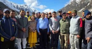 गौतम अदाणी ने किए बाबा केदार के दर्शन