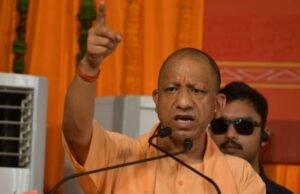 सीएम योगी बोले: बिटुमेन का विकल्प बनेगी सीमेंट वाली सड़क