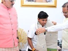 भारतीय अंडर-19 महिला क्रिकेट टीम की उपकप्तान बनीं महक; सीएम साय ने किया सम्मानित