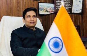 ‘मिट्टी के दीप’ अभियान से पहचान बनाने वाले आलोक वर्मा बने बिजनौर के परियोजना निदेशक