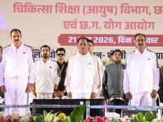 अम्बिकापुर में मुख्यमंत्री विष्णुदेव साय ने किया सामूहिक योगाभ्यास