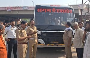 ऑनलाइन सीट बुकिंग के जरिए नियम तोड़ रहीं टूरिस्ट बसों पर कार्रवाई, सुलतानपुर में 4 बसें सीज, 9 का चालान