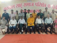 बागबाहरा में गूंजी ग़ज़लों की महफिल, शायरों ने सामाजिक सरोकारों और समय की सच्चाइयों को दी आवाज़