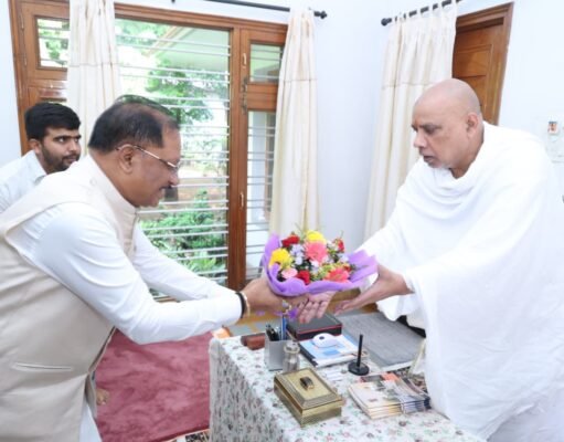 गुरु पूर्णिमा पर अघोर गुरु पीठ पहुंचे सीएम विष्णु देव साय, लिया संतों का आशीर्वाद