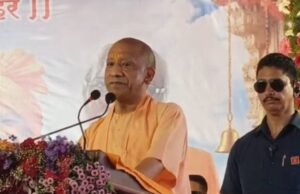 अटल स्मृति संध्या में गूंजेंगी कवि अशोक चक्रधर की कविताएं, सीएम योगी होंगे मुख्य अतिथि