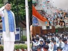 स्वतंत्रता दिवस: शान से लहराया तिरंगा; सीएम धामी ने दिलाई राष्ट्रीय एकता की शपथ