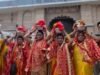 काशी विश्वनाथ मदिर: शृंगार गौरी केस से जुड़ी वादिनी महिलाओं ने किया जलाभिषेक