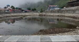 Badrinath Dham: सूखने के कगार पर बदरीश झील, PMO ने लिया संज्ञान