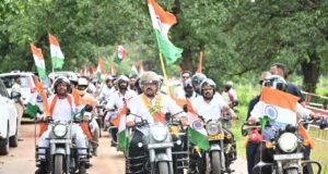 श्यामगिरी पहुंचकर शर्मा-कश्यप ने शहीदों को दी श्रद्धांजलि