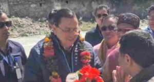 चमोली: बदरीनाथ पहुंचे सीएम धामी, की बदरी विशाल की पूजा अर्चना