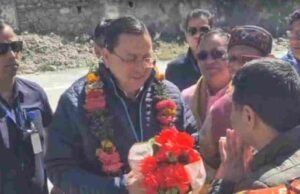 चमोली: बदरीनाथ पहुंचे सीएम धामी, की बदरी विशाल की पूजा अर्चना