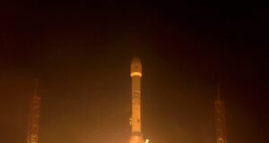 इसरो ने रचा नया इतिहास, GSLV-F17 से EOS-05 का सफल प्रक्षेपण