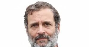 महाराष्ट्र में 2.06 करोड़ नाम मतदाता सूची से बाहर, राहुल गांधी ने साधा बीजेपी और चुनाव आयोग पर निशाना