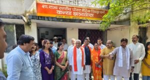 रायपुर के छात्रावासों में पहुंची विधानसभा समिति, छात्राओं से जानी समस्याएं