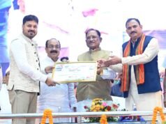 रक्तदान महाकुंभ में 1000 से अधिक महिलाओं ने किया रक्तदान