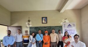 बच्चों के बेहतर भविष्य के लिए संवेदनशील और सकारात्मक पालन-पोषण जरूरी : डॉ. सत्यजीत साहू