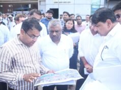 रायपुर स्टेशन के पुनर्विकास कार्यों में तेजी, महाप्रबंधक ने लिया जायजा