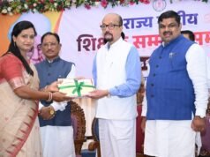 शिक्षकों की भूमिका तकनीक के दौर में और महत्वपूर्ण : राज्यपाल डेका