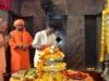 शारदीय नवरात्र: मां पाटेश्वरी के दरबार में सीएम योगी ने नवाया शीश