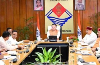 उत्तराखंड: अल्पसंख्यक संस्थानों को धार्मिक पाठ्यक्रम में छूट…