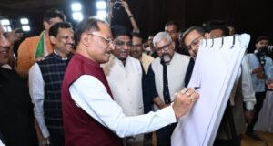 कार्टून लोकतंत्र और समाज का सशक्त दर्पण : मुख्यमंत्री विष्णुदेव साय