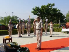 ग्रुप केन्द्र अमेठी में पुलिस स्मरण दिवस पर शहीद जवानों को दी गई श्रद्धांजलि